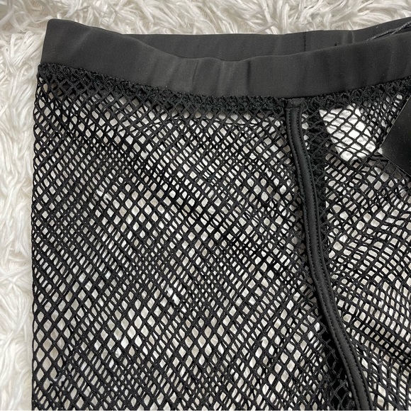 No Favorz Black Fishnet Shorts | Dolls Kill | Mesh Biker Shorts | Club Exx NWT - Picture 2 of 4